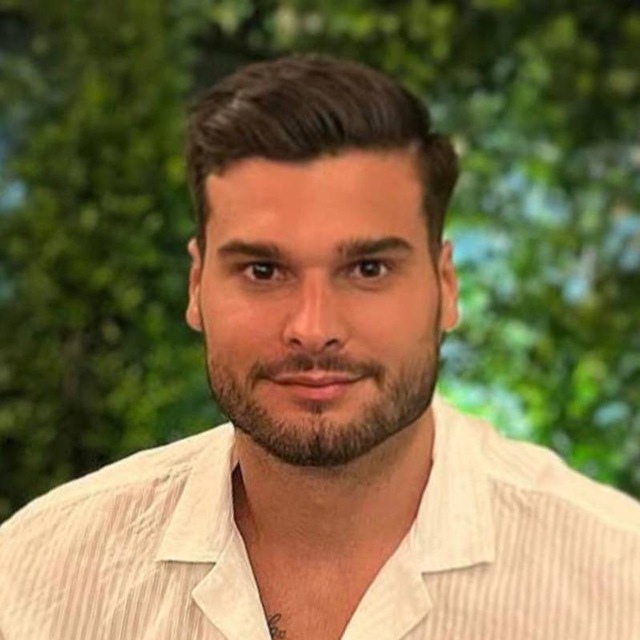 Фото менеджера